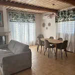 Provencale Calme Avec Piscine Privee 别墅