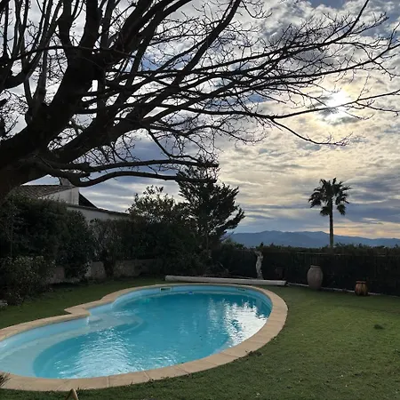 Provencale Calme Avec Piscine Privee * Fréjus