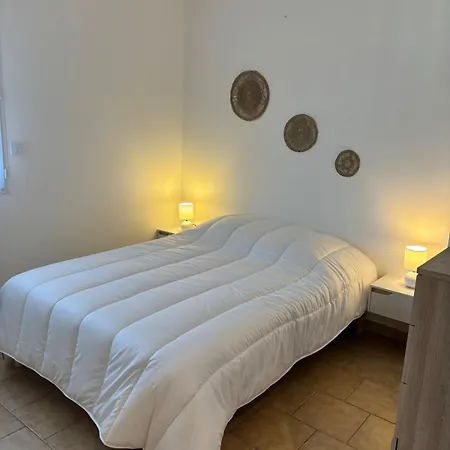 Provencale Calme Avec Piscine Privee Vila Fréjus