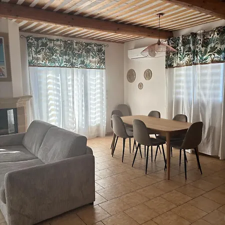 Provencale Calme Avec Piscine Privee Vila