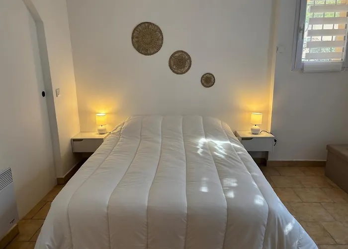 Villa Provencale Calme Avec Piscine Privee Fréjus