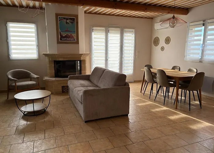 Villa Provençale Calme Avec Piscine Privée *